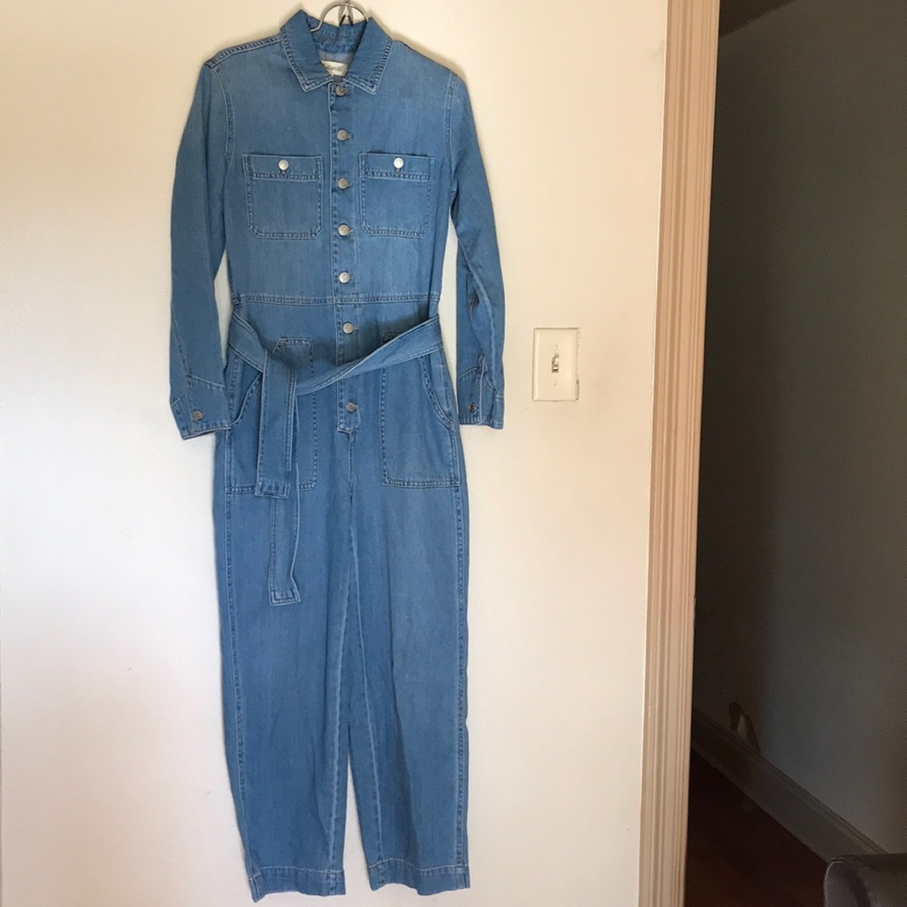Madewell tie-waist jumpsuit in cosgrove wash xs